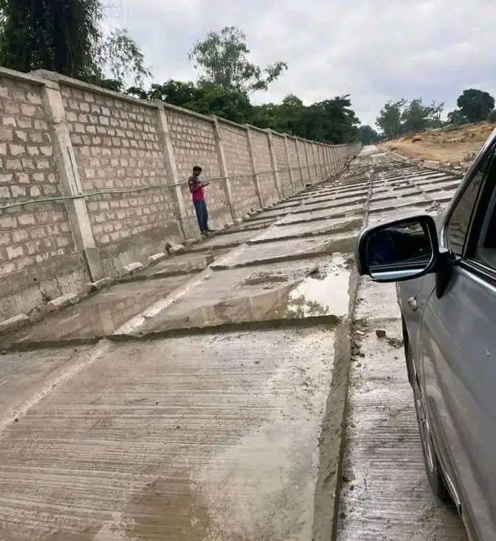 Parcelle-Terrain à Vendre – Ngaliema, Kinshasa