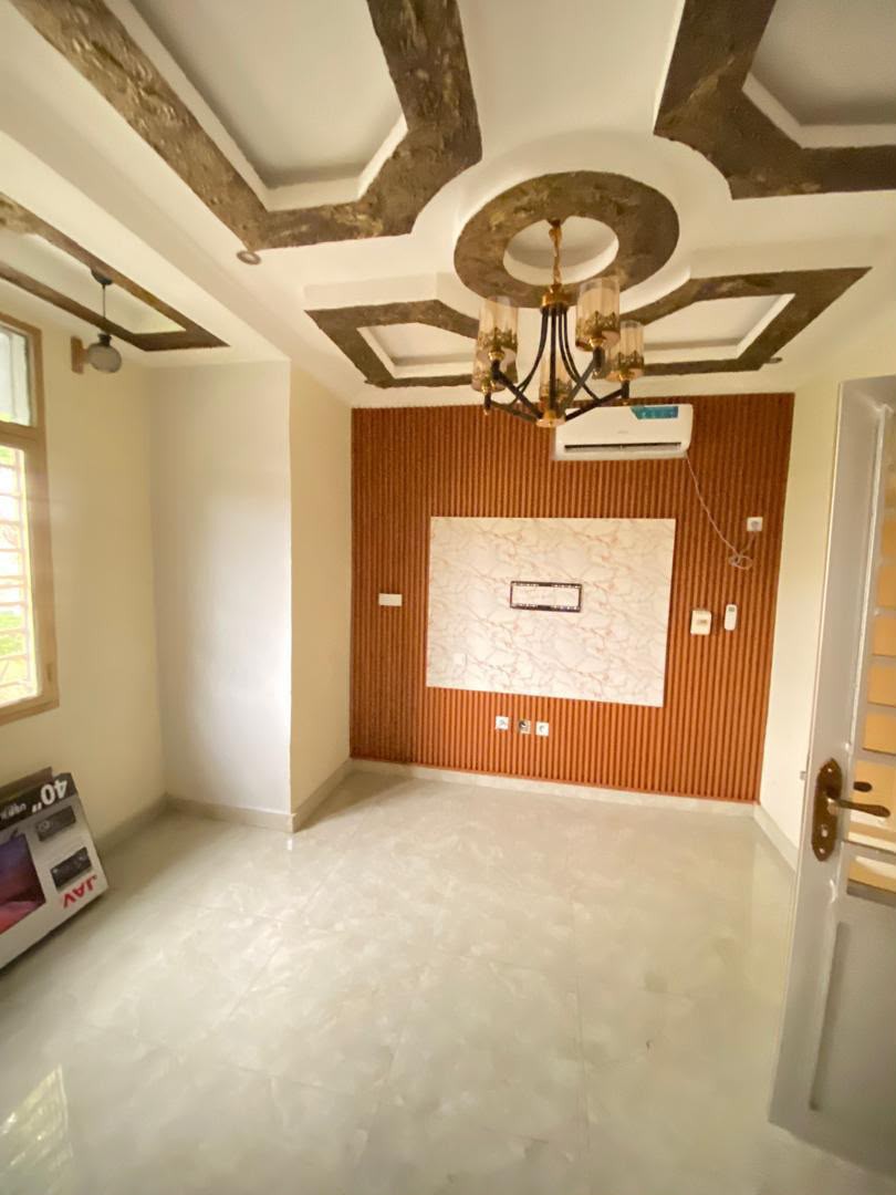 scaled_1006570947 Appartement à Louer – Limete, Kinshasa