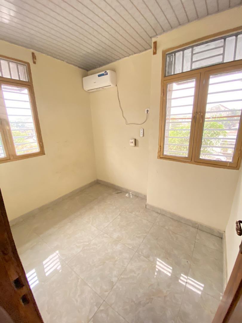 scaled_1006570949 Appartement à Louer – Limete, Kinshasa