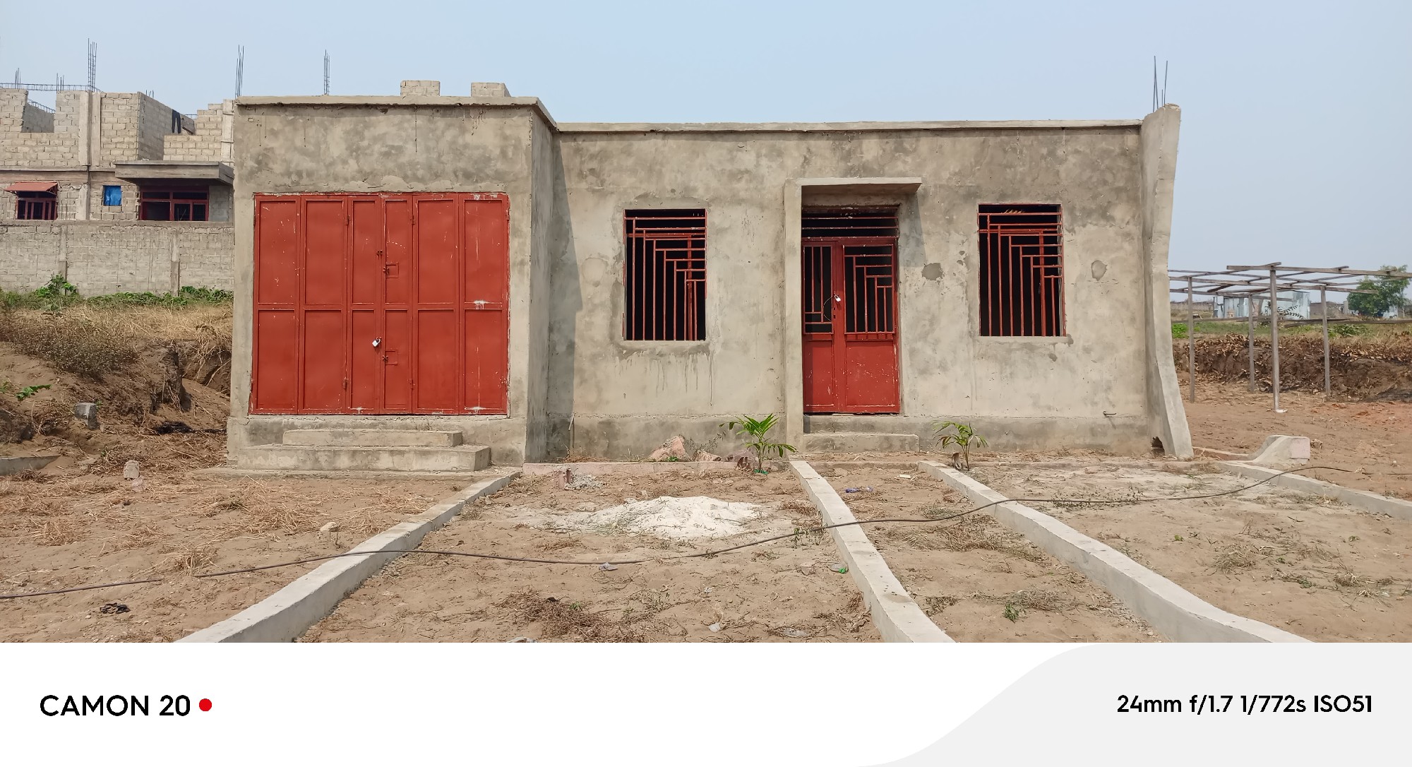 scaled_1006575875 Parcelle-Terrain à Vendre – N’Sele, Kinshasa
