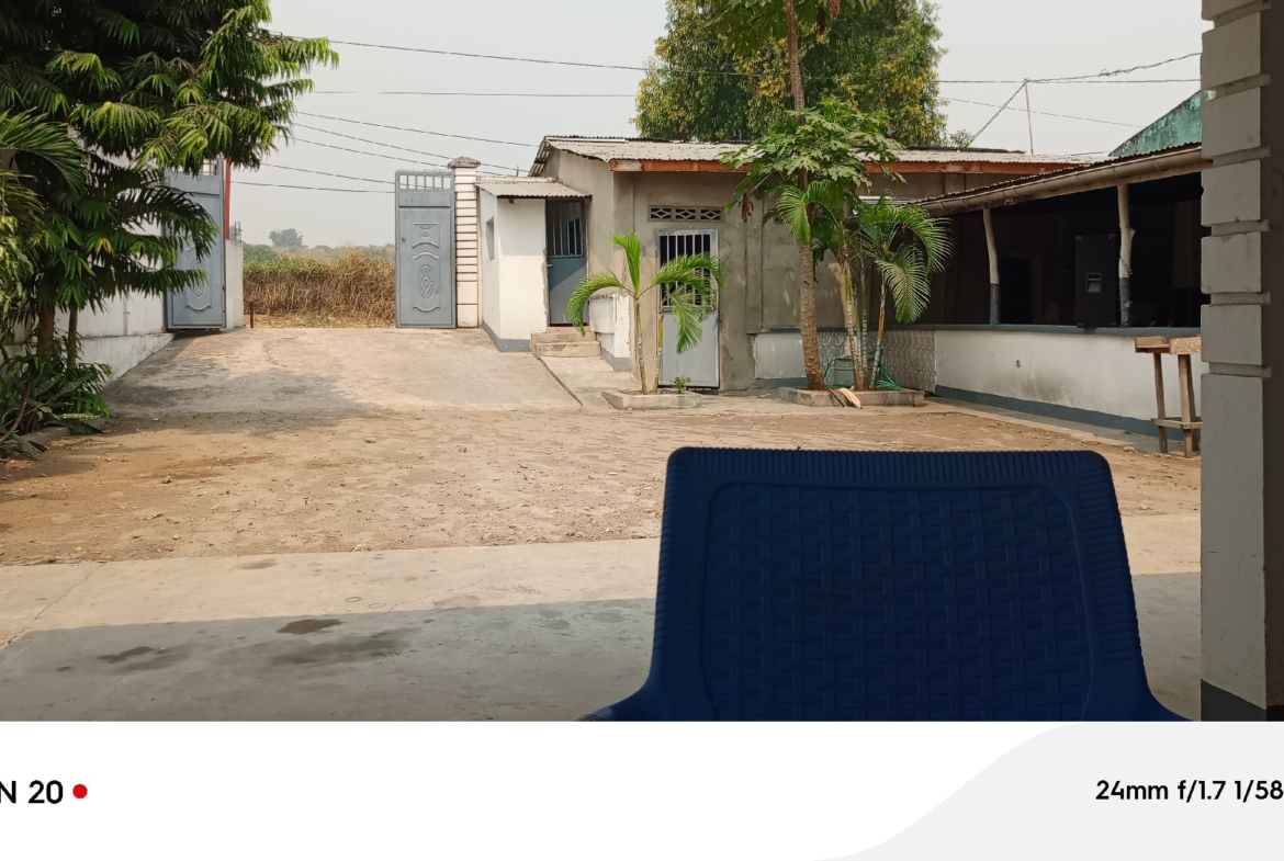 Hôtel à Vendre – N’Sele, Kinshasa