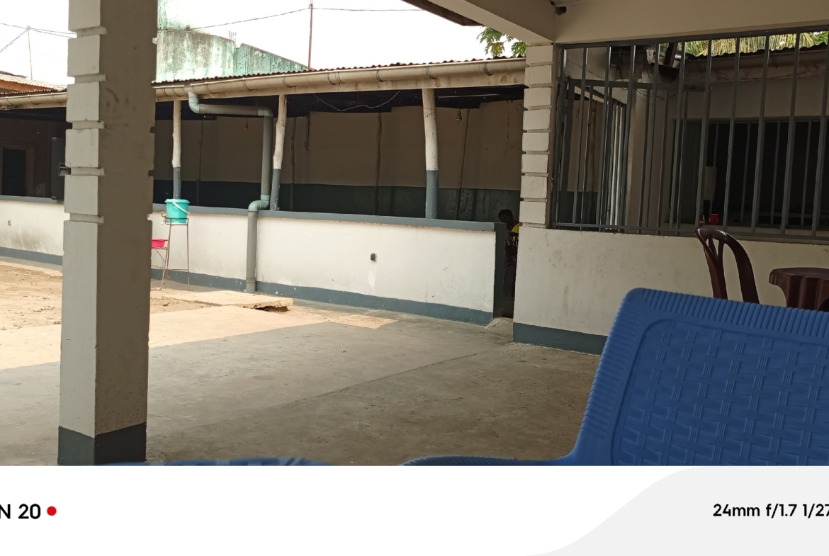 Hôtel à Vendre – N’Sele, Kinshasa