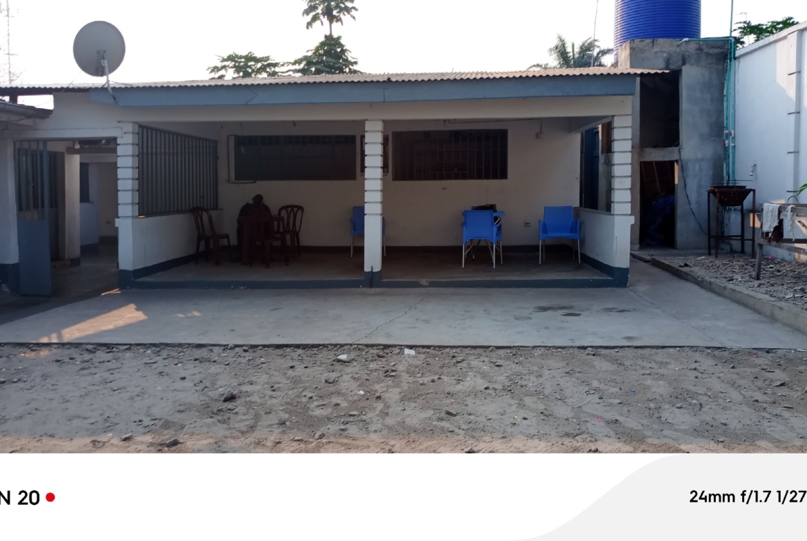 Hôtel à Vendre – N’Sele, Kinshasa
