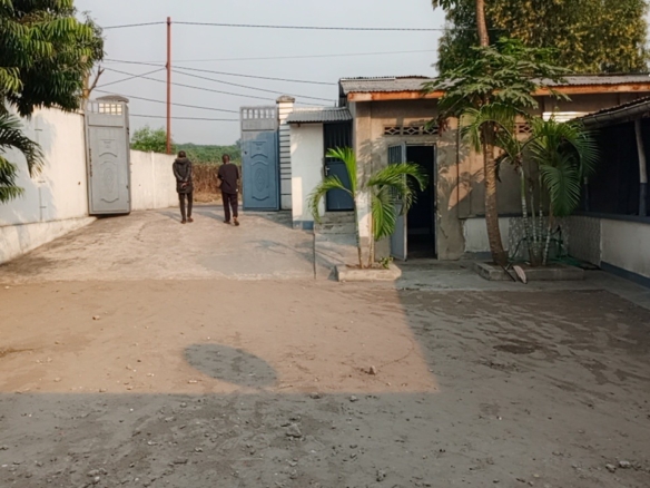 Hôtel à vendre – n’sele, kinshasa