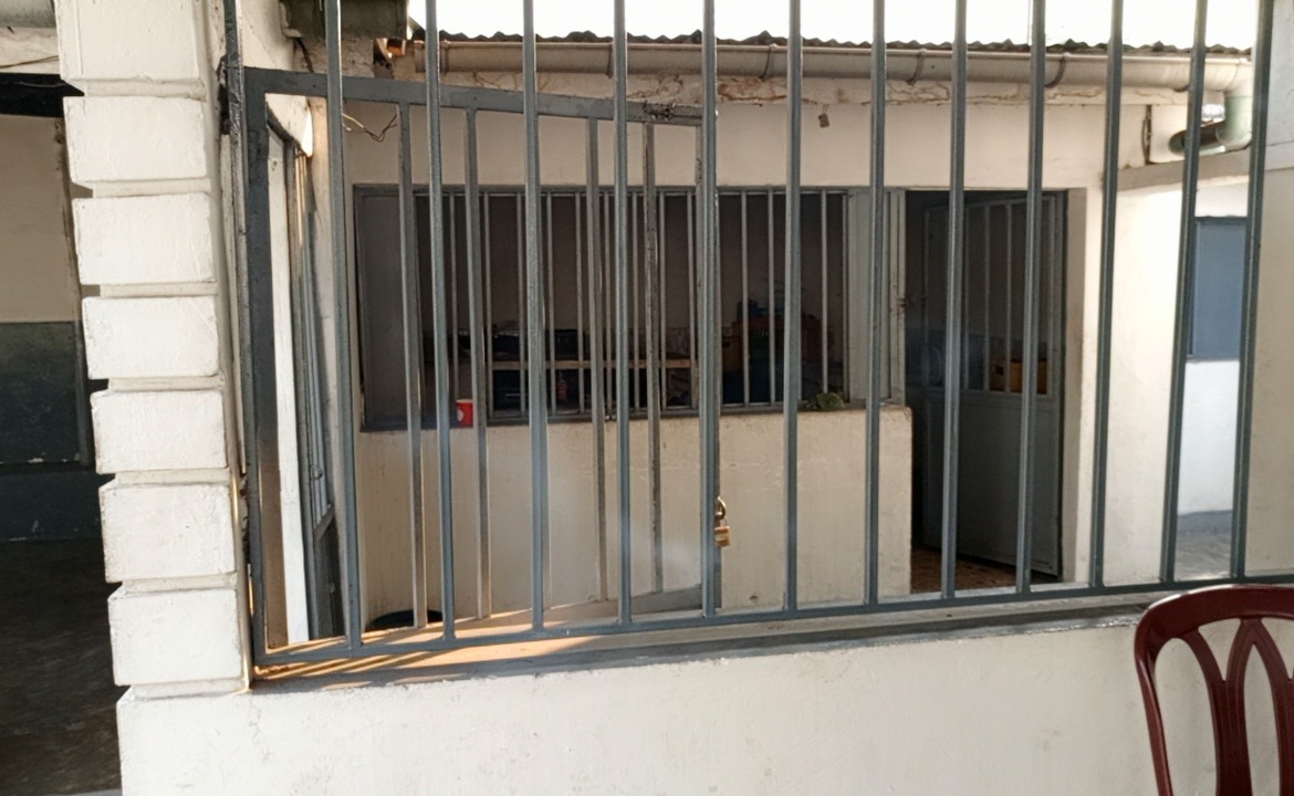 Hôtel à Vendre – N’Sele, Kinshasa