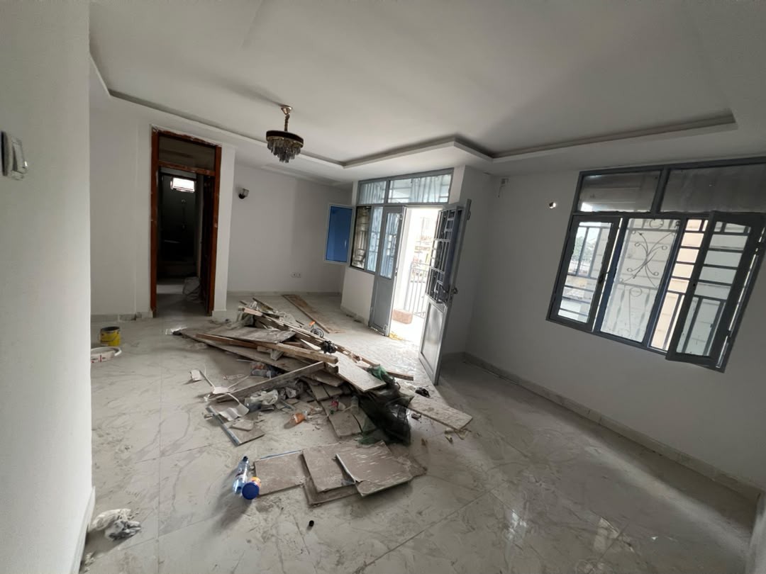 scaled_1006587040 Appartement à Louer – Kintambo, Kinshasa