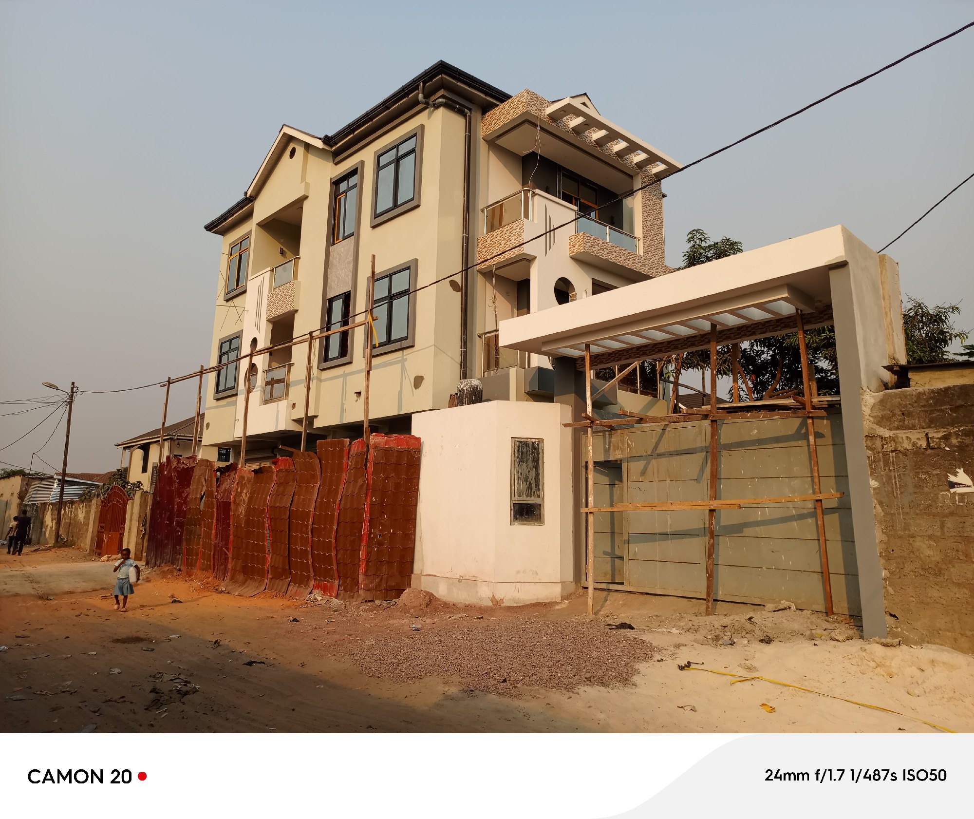 scaled_1006638974 Appartement à Louer – Bibwa, Kinshasa