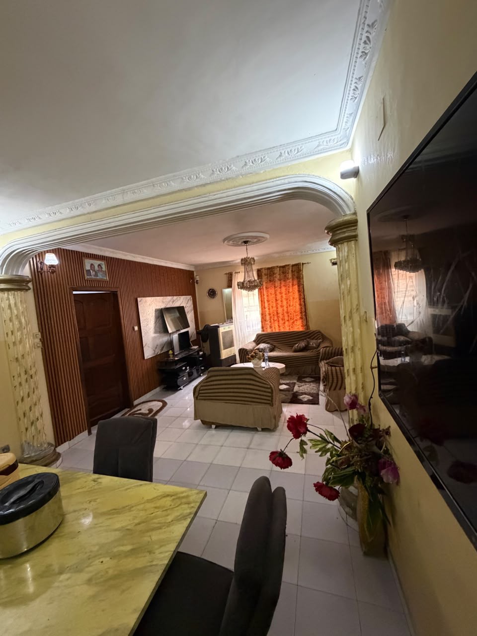 PARCELLE À VENDRE À KINSHASA LIMETE 18 IÈME RUE INDUSTRIELLE