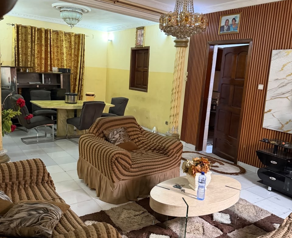 PARCELLE À VENDRE À KINSHASA LIMETE 18 IÈME RUE INDUSTRIELLE