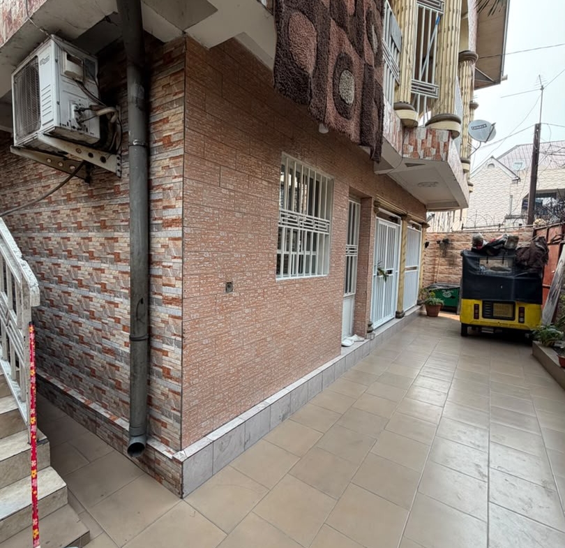 PARCELLE À VENDRE À KINSHASA LIMETE 18 IÈME RUE INDUSTRIELLE