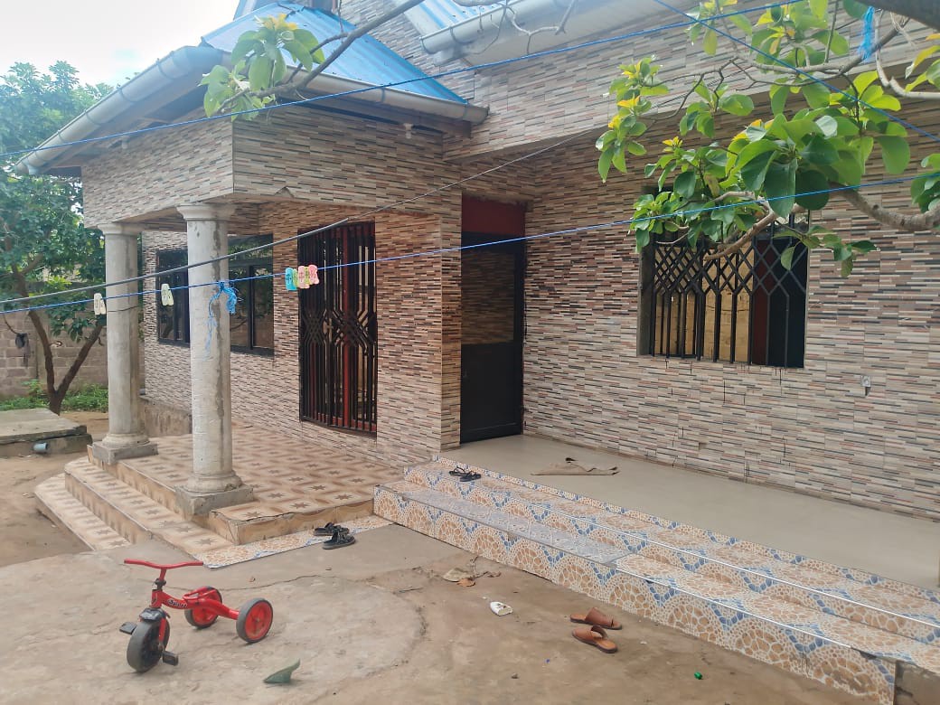 Parcelle à vendre à mont NGAFULA LUTENDELE