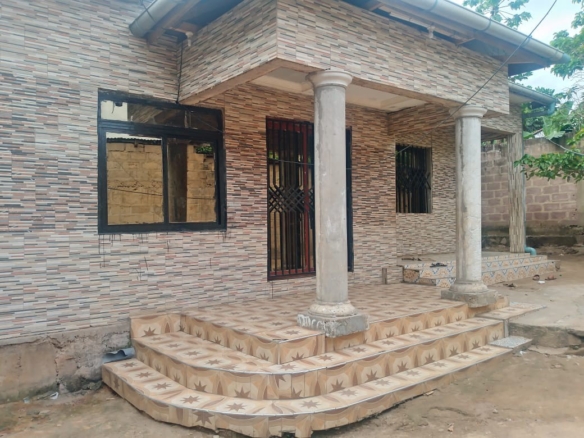 Parcelle à vendre à mont ngafula lutendele
