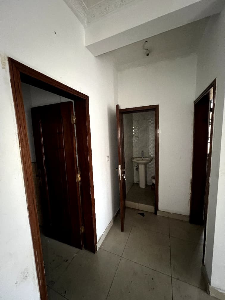 APPARTEMENT À LOUER À LIMETE
