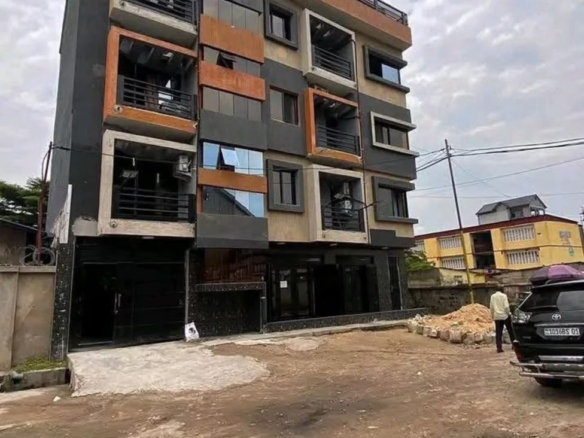 Immeuble à vendre – lingwala, kinshasa