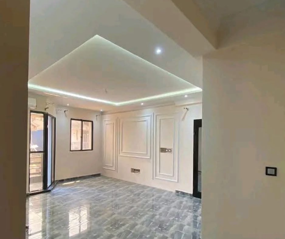 Immeuble à Vendre – Lingwala, Kinshasa