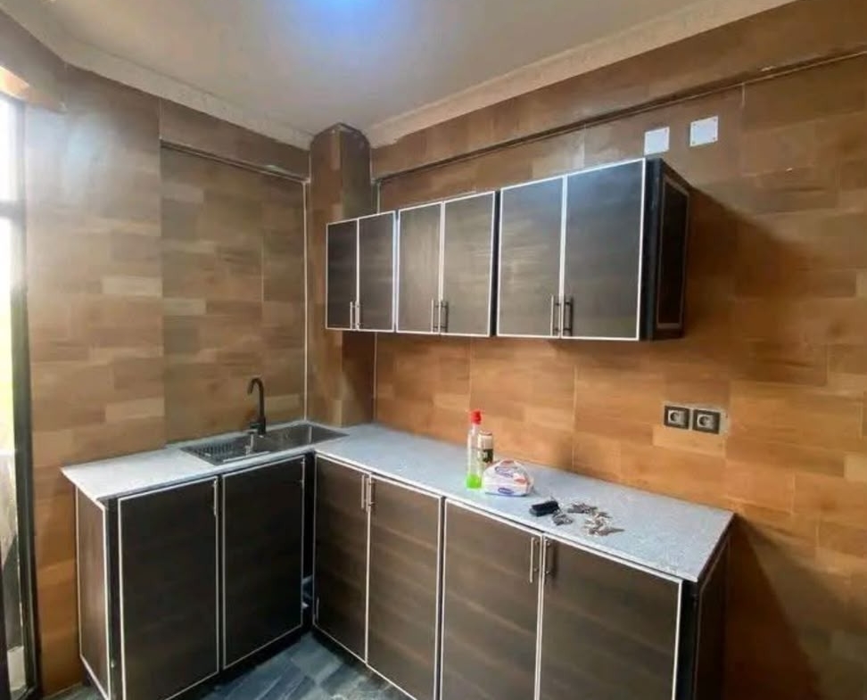 Immeuble à Vendre – Lingwala, Kinshasa