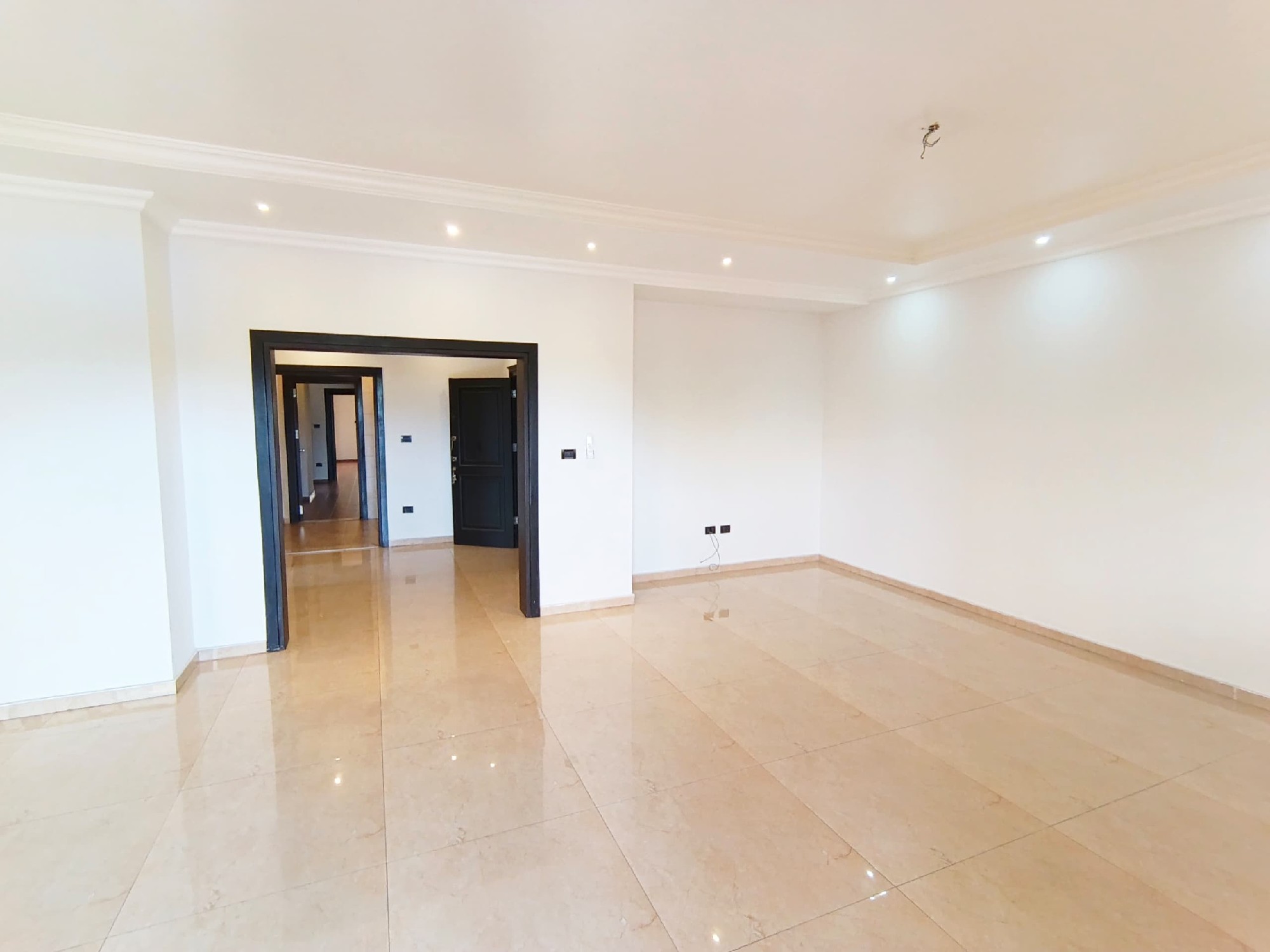 scaled_1007252322 Appartement Meublé à Louer – Gombe, Kinshasa