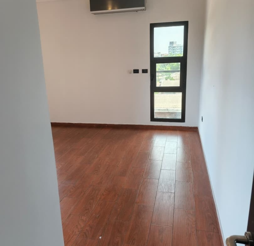 Appartement Meublé à Louer – Gombe, Kinshasa