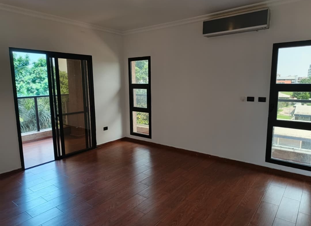 Appartement Meublé à Louer – Gombe, Kinshasa
