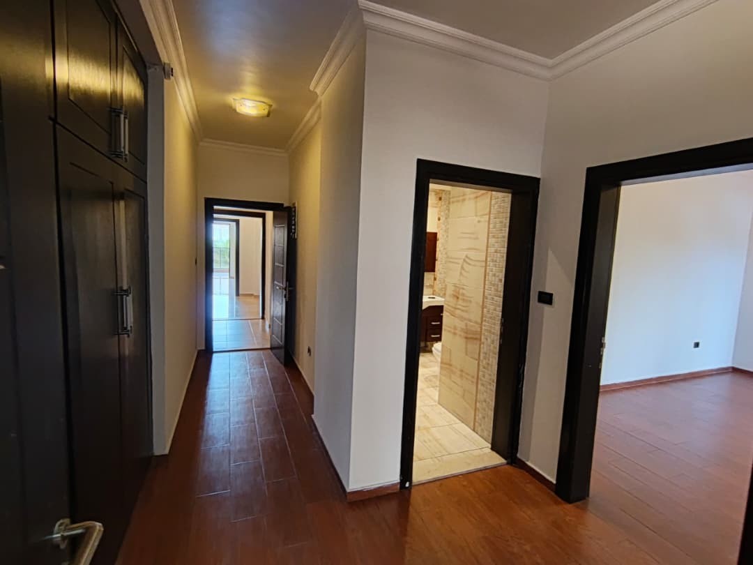scaled_1007252338 Appartement Meublé à Louer – Gombe, Kinshasa
