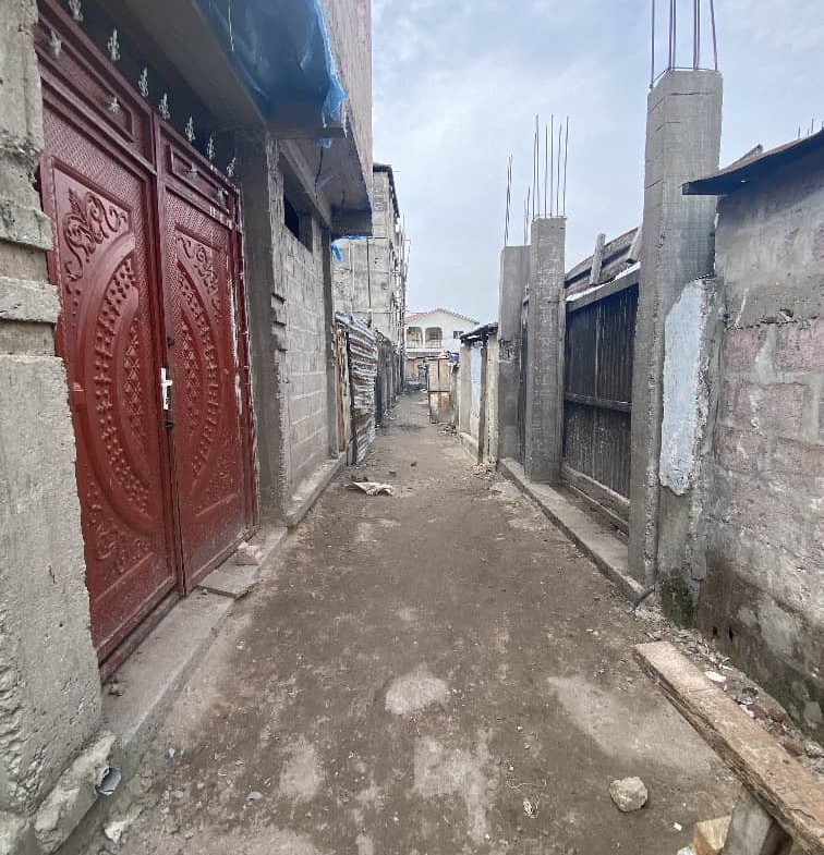 Parcelle-Terrain à Vendre – Barumbu, Kinshasa