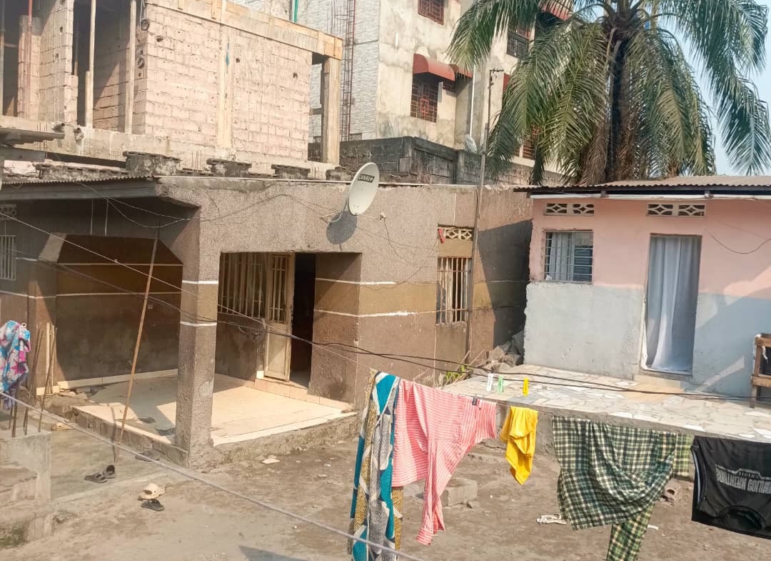 Parcelle-Terrain à Vendre – Limete, Kinshasa