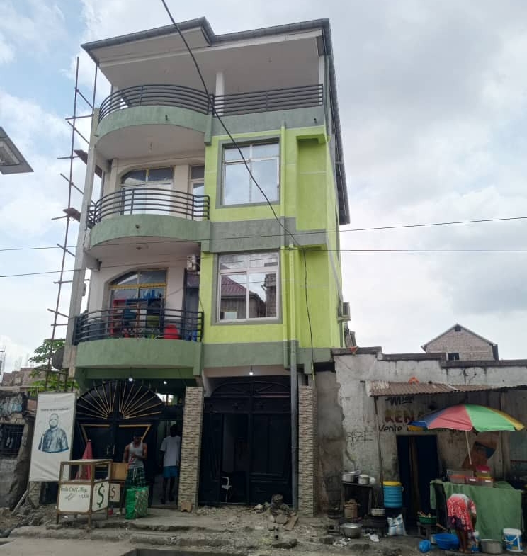 Immeuble à Vendre – Barumbu, Kinshasa