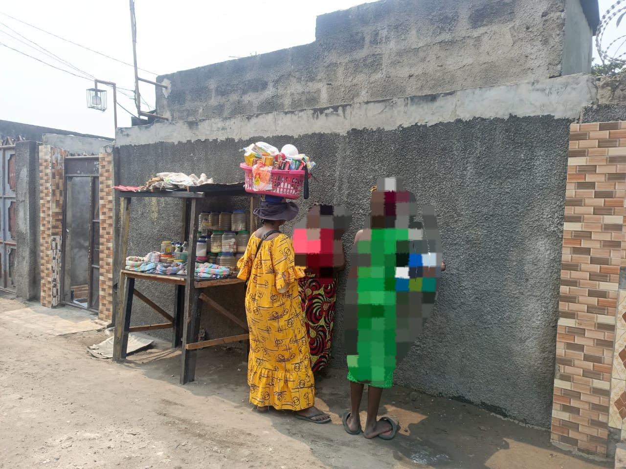 PARCELLE TYPE LOCATIF AVEC 3 PORTES À VENDRE À N’DJILI