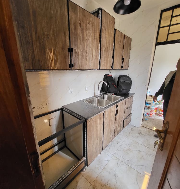 Immeuble de 7 appartements à vendre à Bandal Oasis