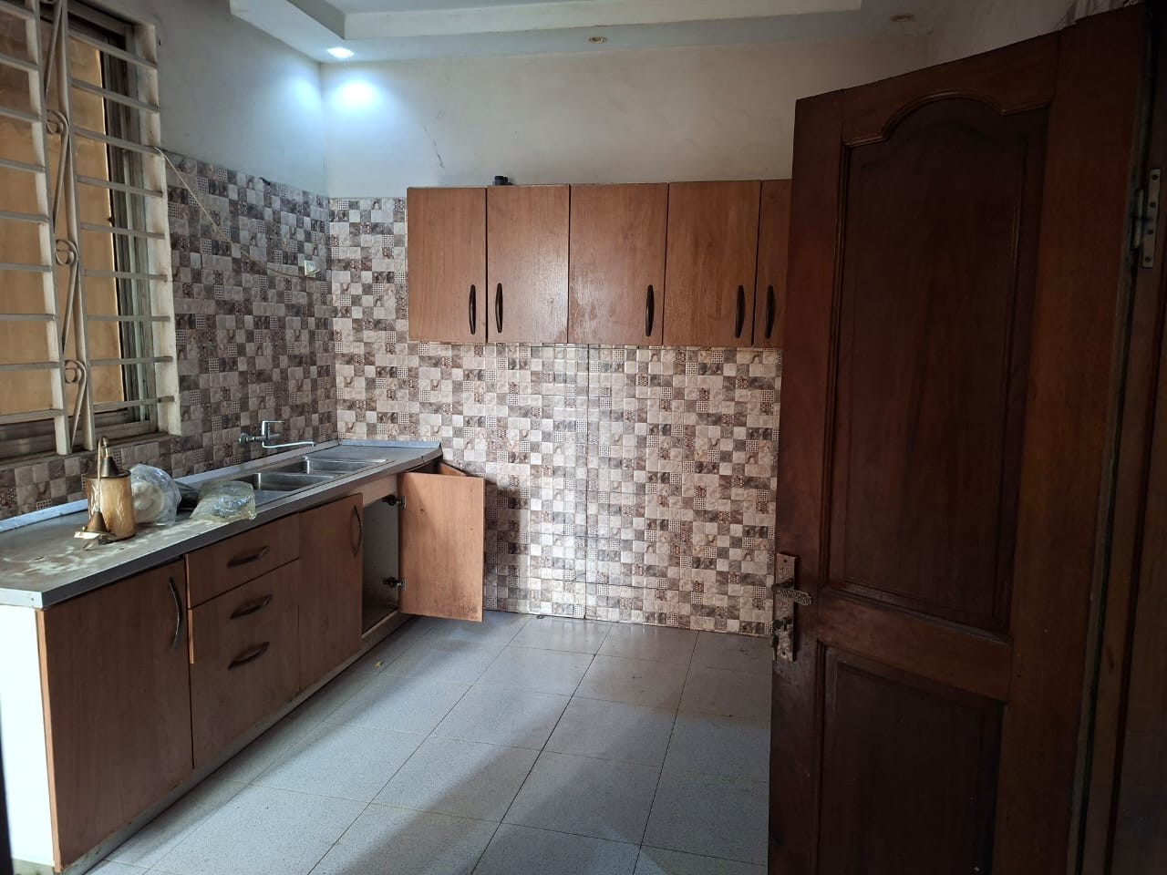 Maison à Louer – Barumbu, Kinshasa
