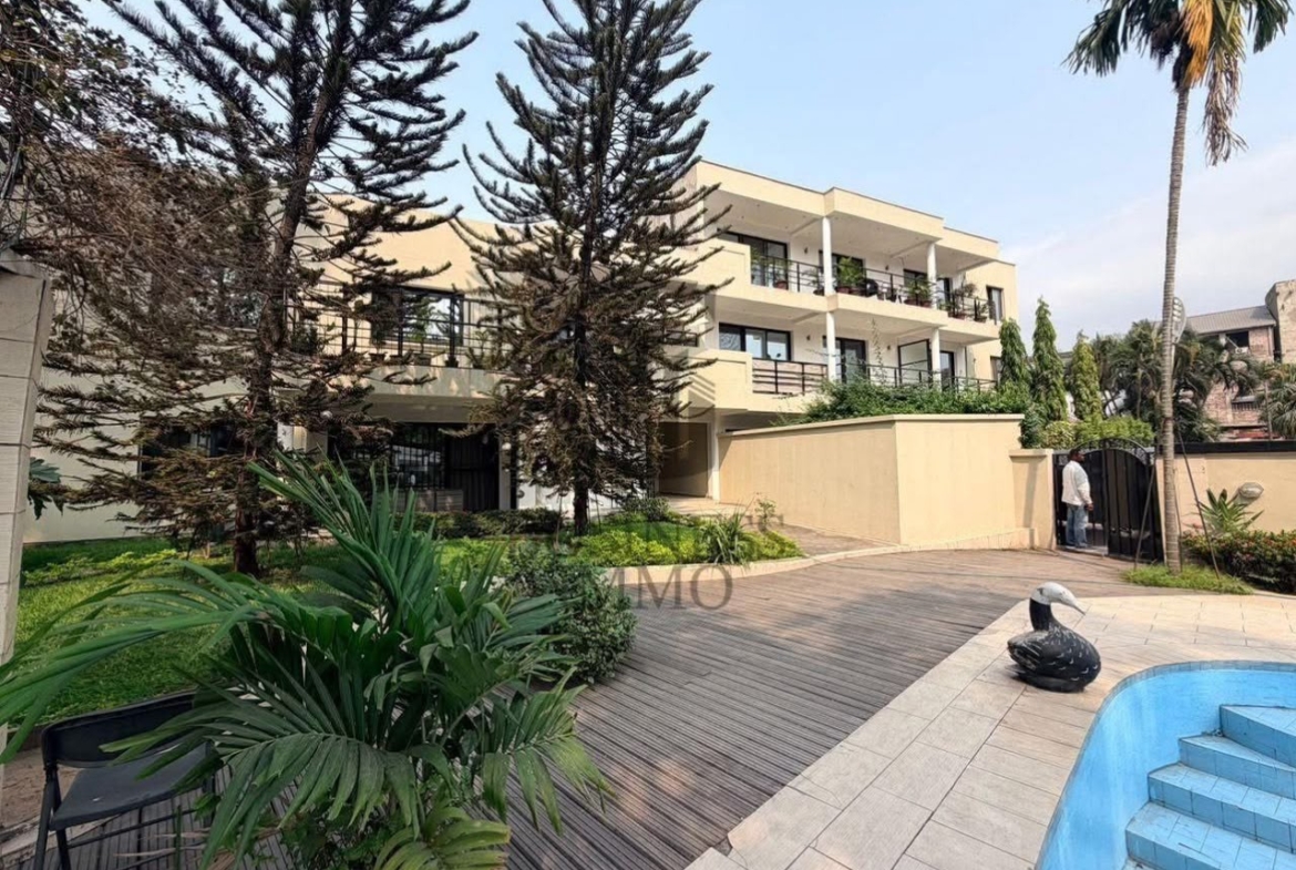 Villa à Vendre – Gombe, Kinshasa