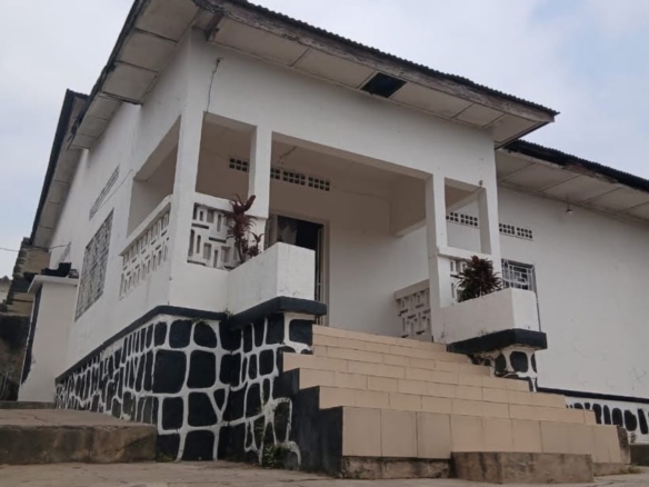 Parcelle-terrain à vendre – ngaliema, kinshasa