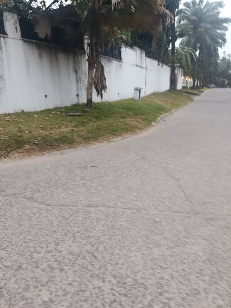 Parcelle-Terrain à Vendre – Ngaliema, Kinshasa