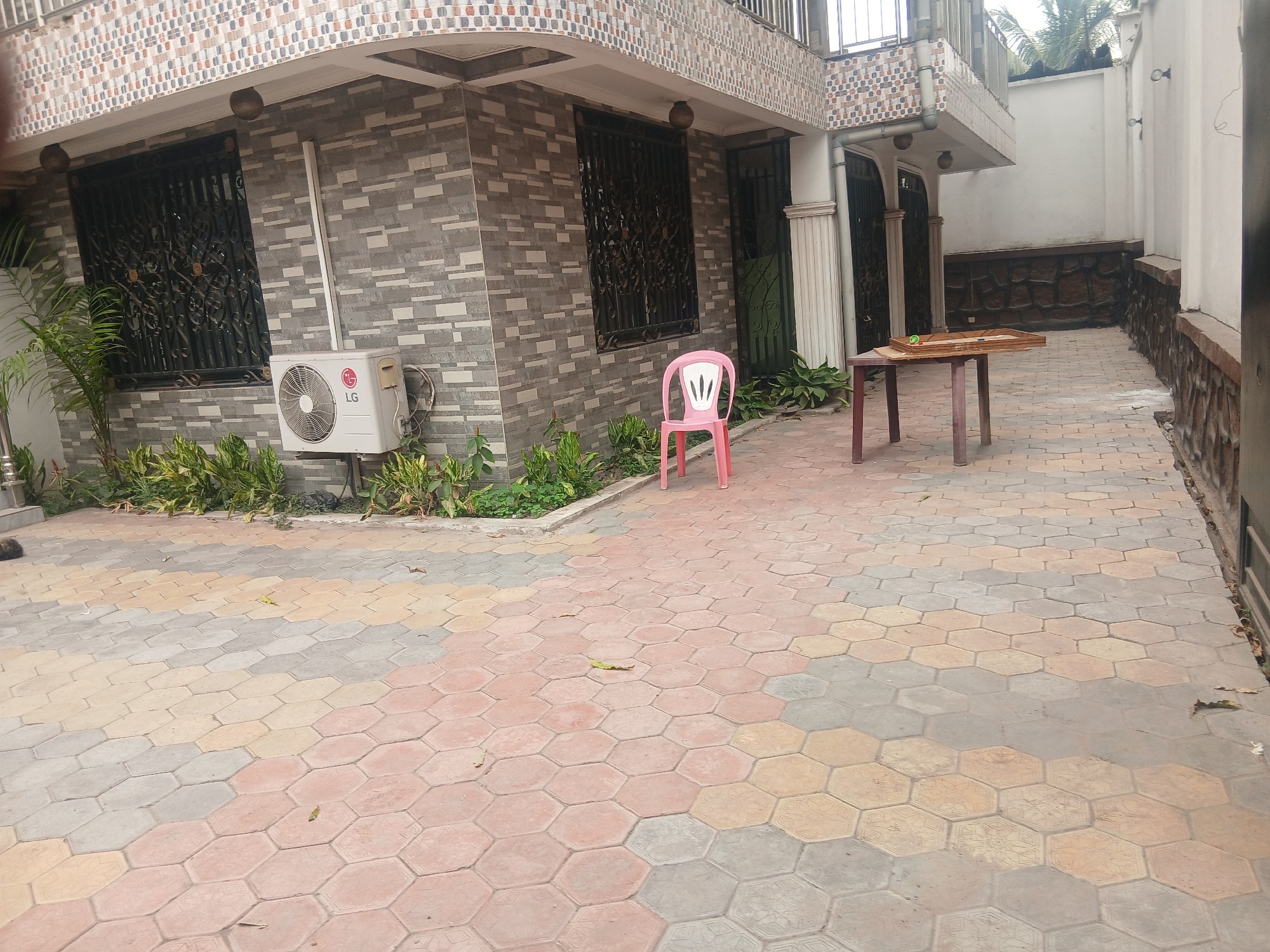 scaled_1691361 Appartement à Louer – Macampagne, Kinshasa