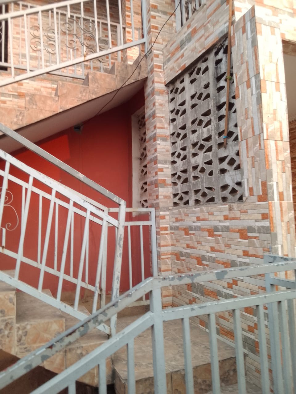 location d’un appartement à Binza Ozone