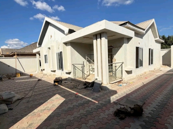Maison neuve à vendre ville de lubumbashi