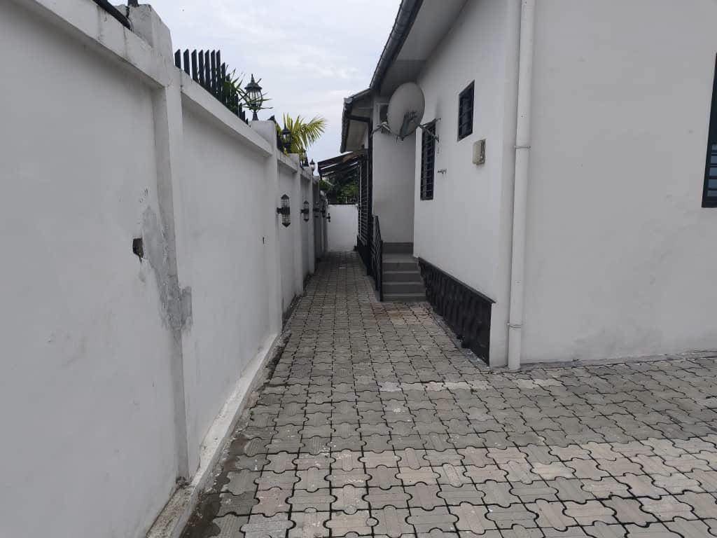 vente d’une villa a ngaliema