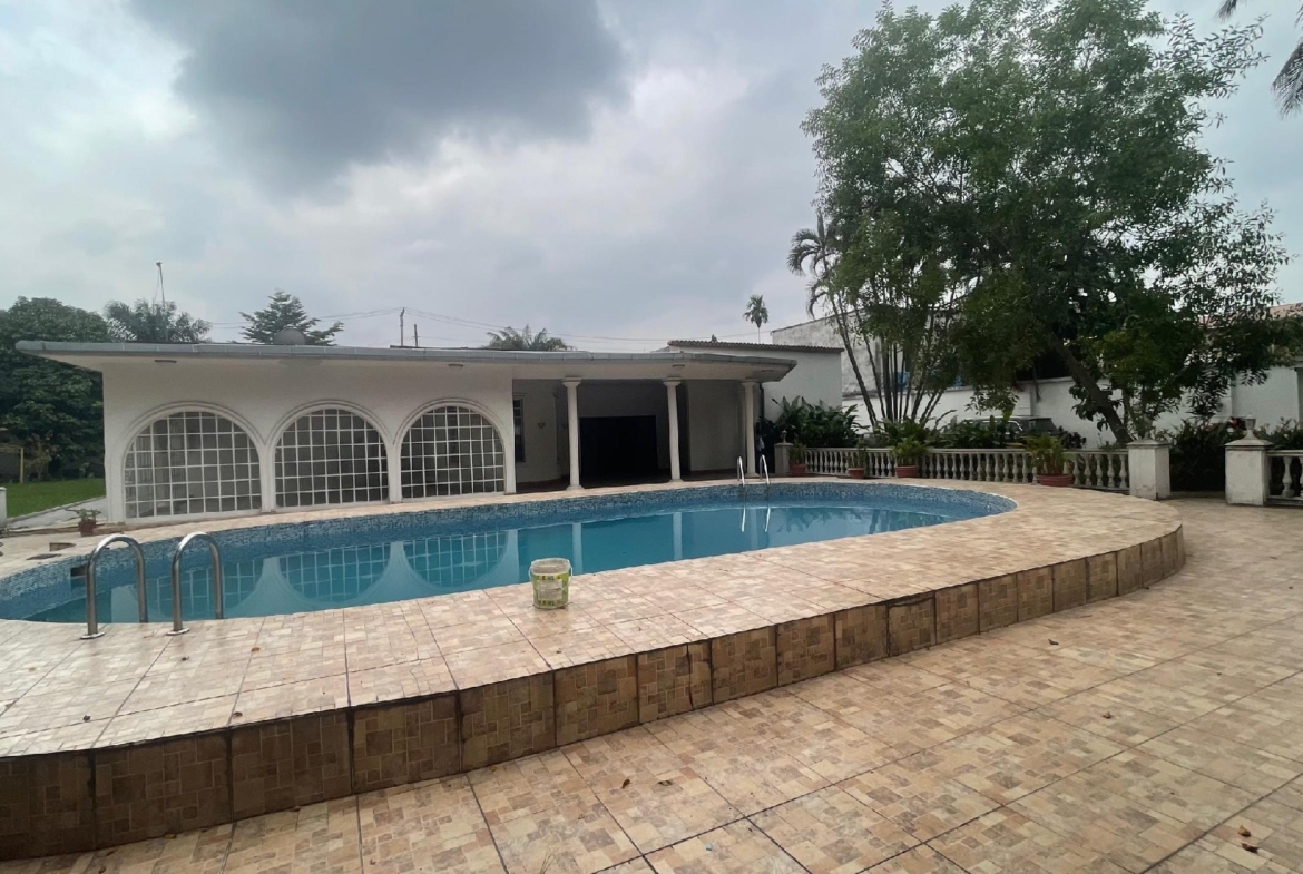 Villa à Louer – Gombe, Kinshasa