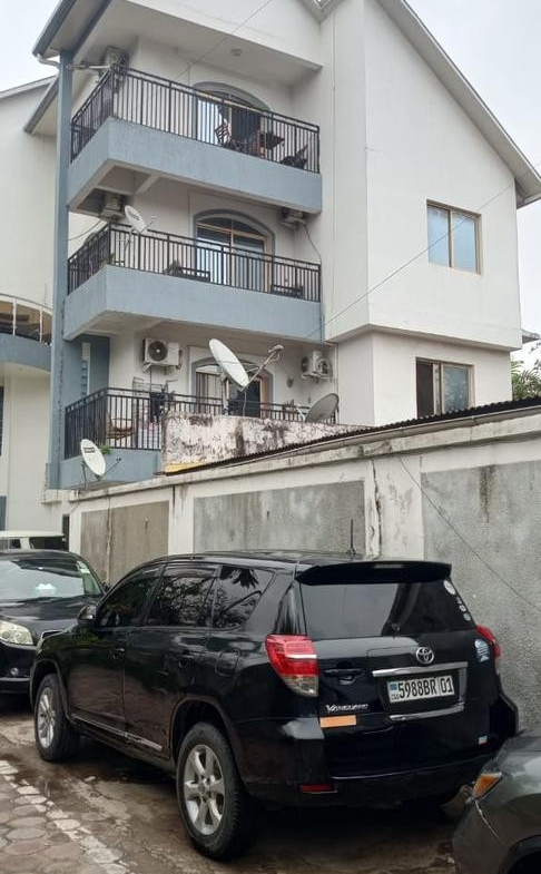 Immeuble à Vendre – Gombe, Kinshasa
