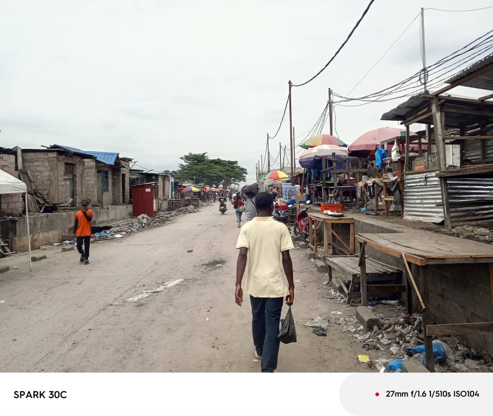 scaled_391455 Parcelle-Terrain à Vendre – Gombe, Kinshasa