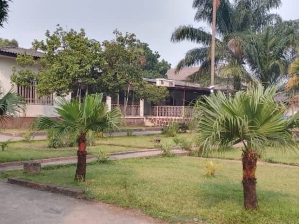 Parcelle-terrain à vendre – ngaliema, kinshasa