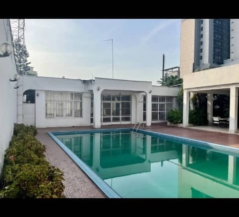 Parcelle-terrain à vendre – gombe, kinshasa