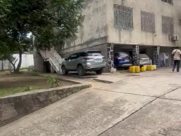 Villa à vendre – macampagne, kinshasa