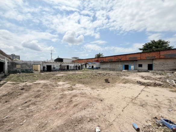 Parcelle-terrain à vendre – gombe, kinshasa