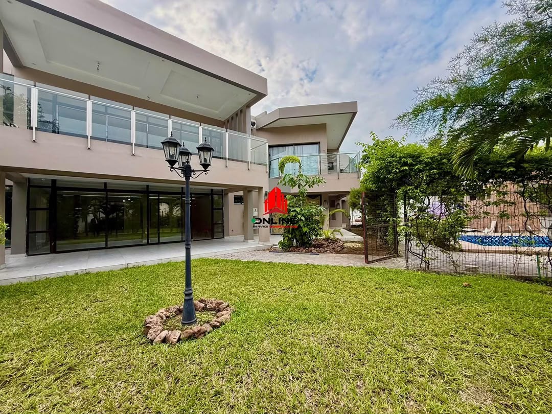 scaled_445900 Villa à Vendre – Ngaliema, Kinshasa