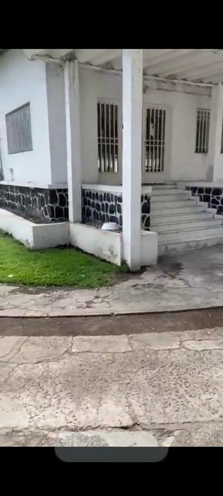 Parcelle-Terrain à Vendre – Gombe, Kinshasa