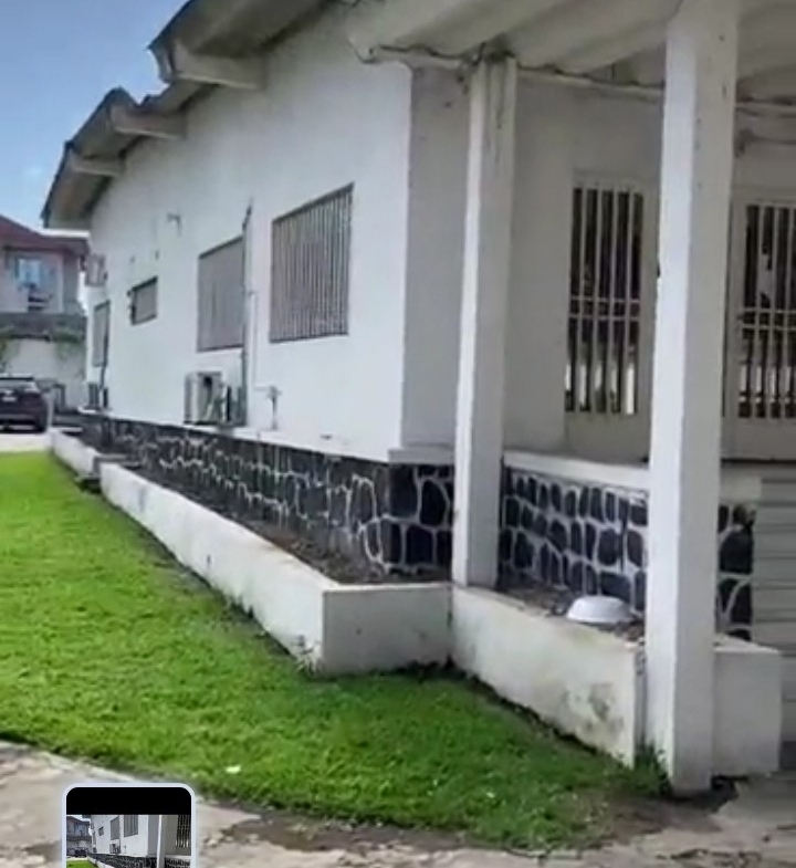 Parcelle-Terrain à Vendre – Gombe, Kinshasa