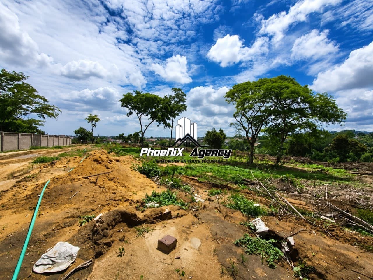 Parcelle-Terrain à Vendre – Ngaliema, Kinshasa