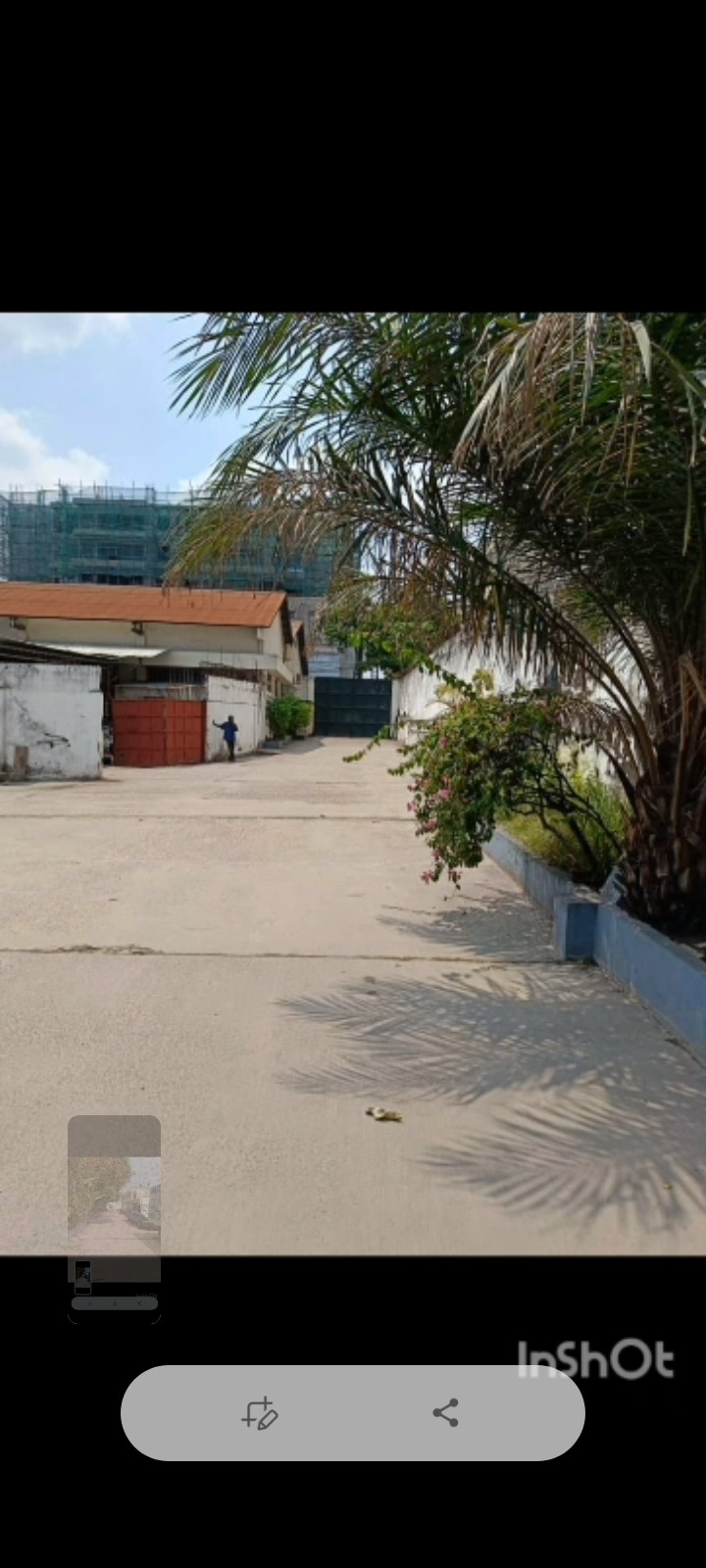 scaled_460338 Ferme-Concession à Vendre – Gombe, Kinshasa