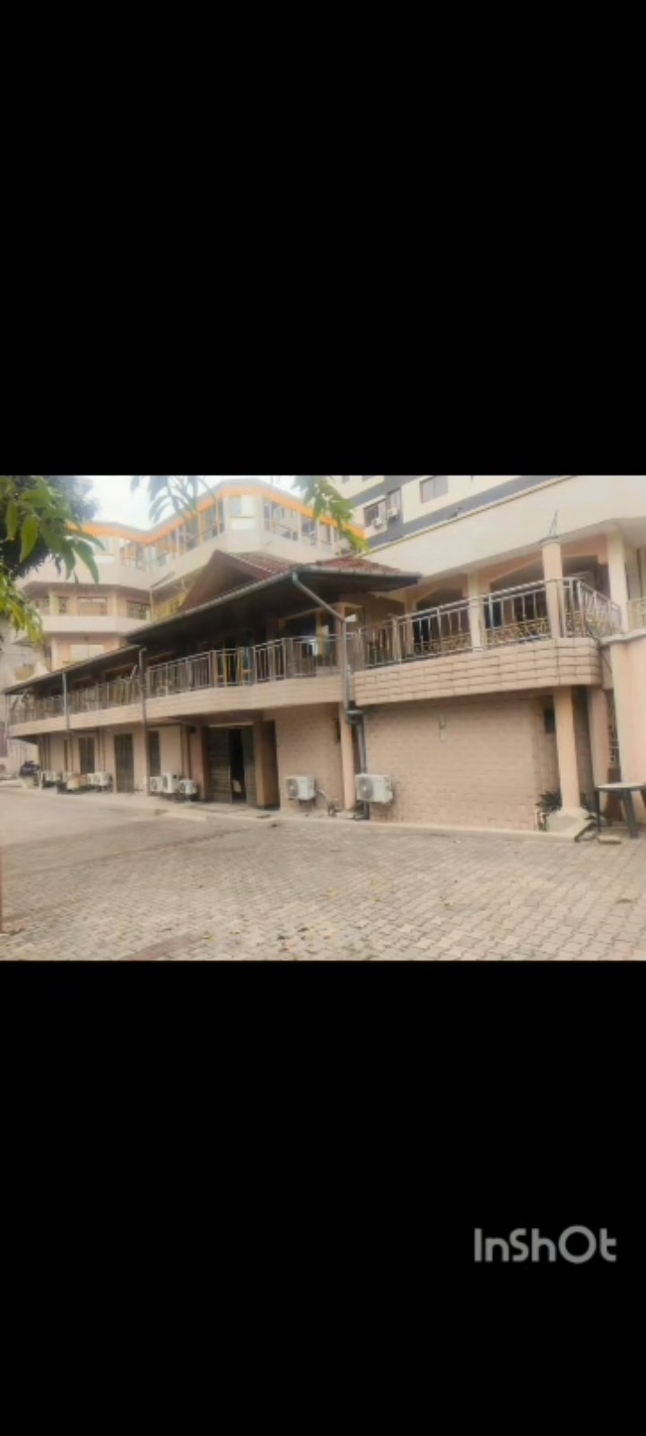 scaled_460376 Parcelle-Terrain à Vendre – Gombe, Kinshasa